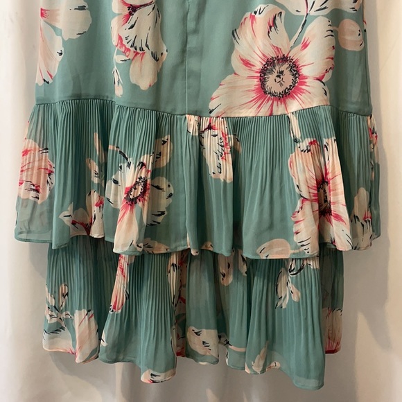 Ann Taylor petite teal floral tiered skirt - Picture 6 of 7